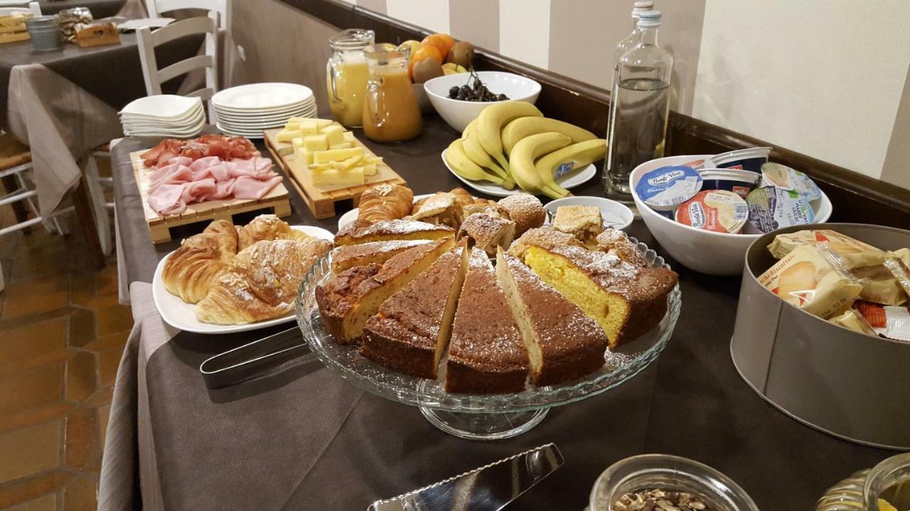 La Locanda อาเซียโก ภายนอก รูปภาพ